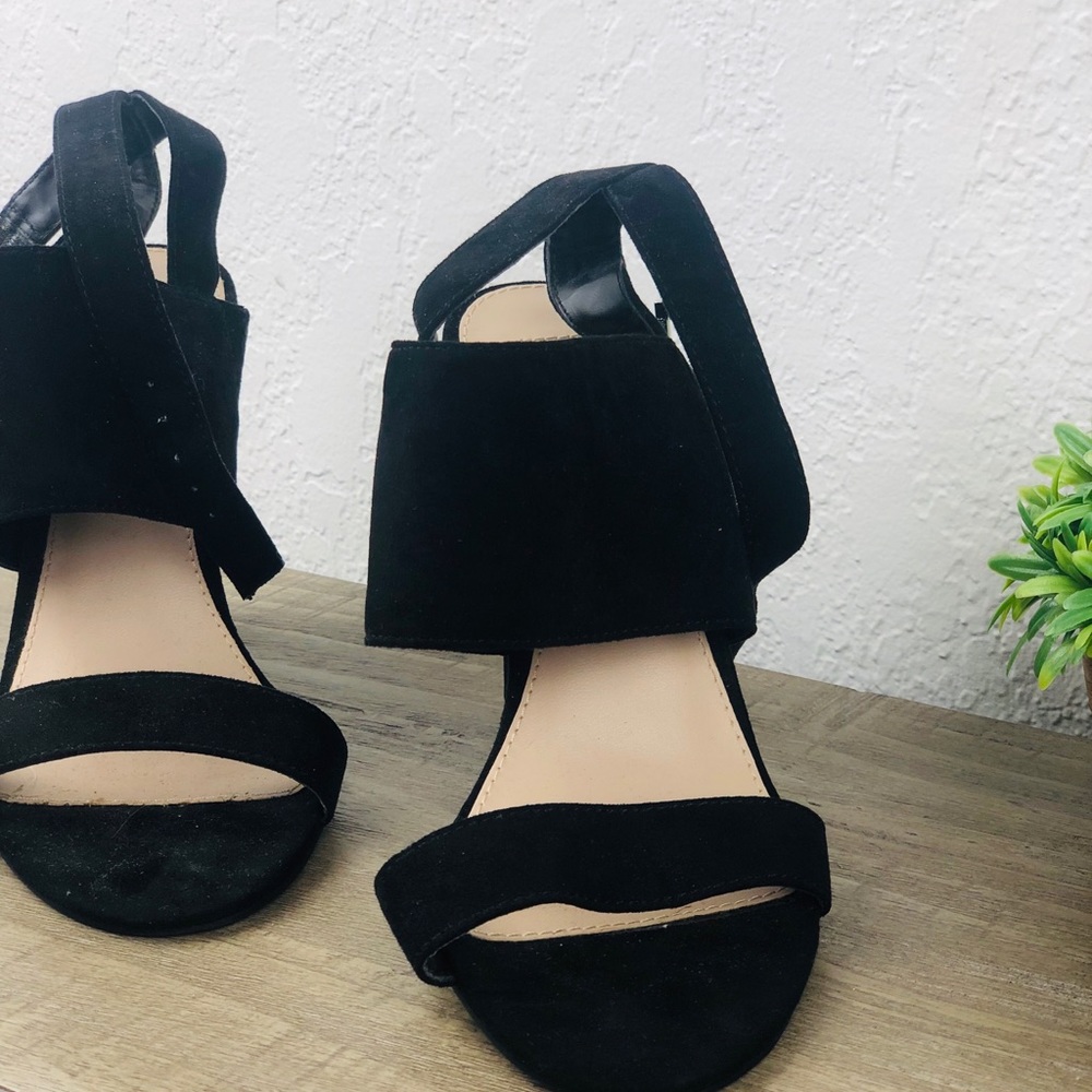 Forever 21 black suede sling back wedges - Picture 4 of 5